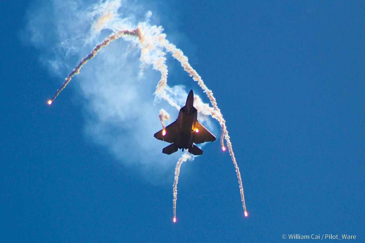 Razz popping flares